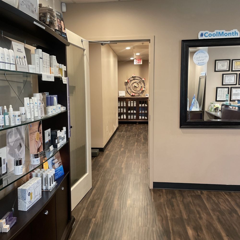 Dr solano dermatologist (90) foto