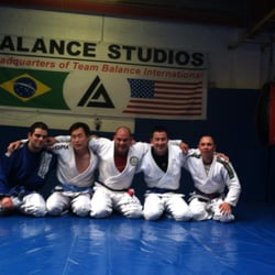 Balance Studios - A small morning gi class at Balance after sparring!