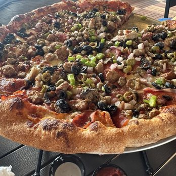 Hideaway Pizza - The Xtreme Pizza - Pizza Near Me - Fort Worth, Texas