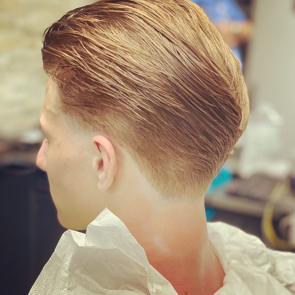 FRANKIE THE BARBER 71 Photos & 23 Reviews Barbers 846 Charles St