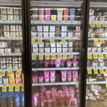Vons - Discount on icecream! - Grocery Near Me - Newhall, California
