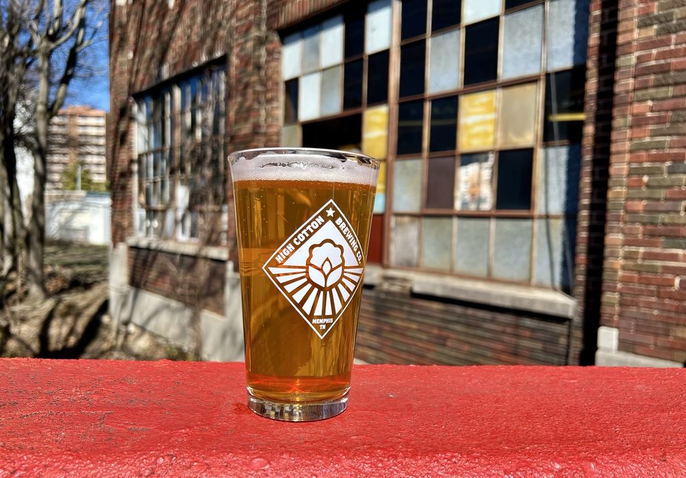 Social spots from Flyway Brewing