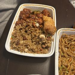 Bamboo Garden - General Tso's Chicken with house fried rice