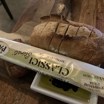 Limoncello Belltown - Bread - Italian Near Me - Seattle, Washington