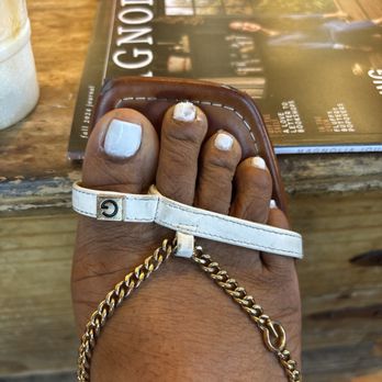 Suzy's Nails - This is how I left the shop toes and nails look a mess I paid over 100$ to walk away lookin like I need my toes and nails done again - Nail Technicians Near Me - Los Angeles, California Suzy's Nails - This is how I left the shop toes and nails look a mess I paid over 100$ to walk away lookin like I need my toes and nails done again - Nail Technicians Near Me - Los Angeles, California