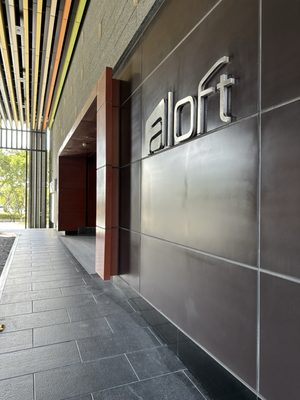 Aloft Taipei Beitou by null