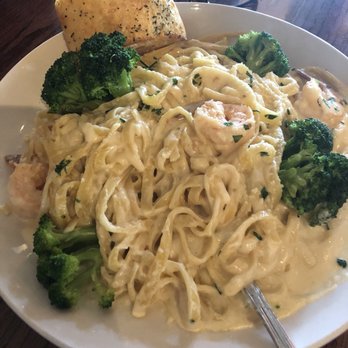 Giordano's - Shrimp Alfredo - Pizza Near Me - Chicago, Illinois Giordano's - Shrimp Alfredo - Pizza Near Me - Chicago, Illinois