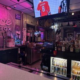 Cool bar. Cool bar.