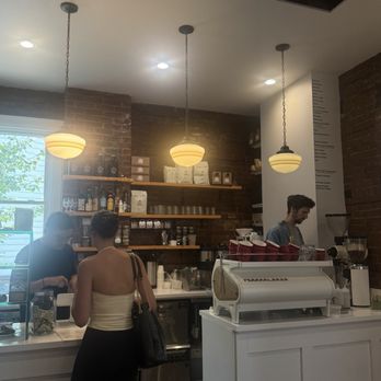 Mom 'n 'em Coffee & Wine - Coffee & Tea Near Me - Cincinnati, Ohio Mom 'n 'em Coffee & Wine - Coffee & Tea Near Me - Cincinnati, Ohio