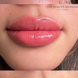 The Beauty Methods - Lip blushing