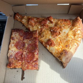 Amore Italy Pizza - Pizza Near Me - Corinth, New York Amore Italy Pizza - Pizza Near Me - Corinth, New York