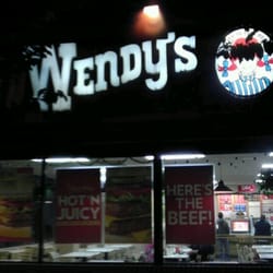 Wendy's - Wendy's signage