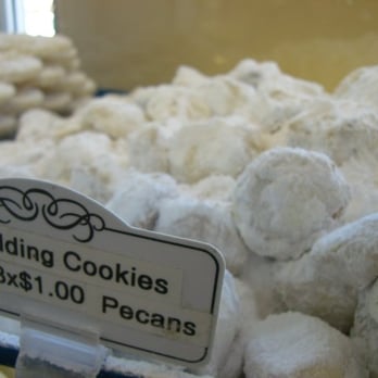 La Concha Bakery - Bakeries Near Me - Chula Vista, California