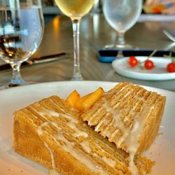 Miel Restaurant - Honey Cake