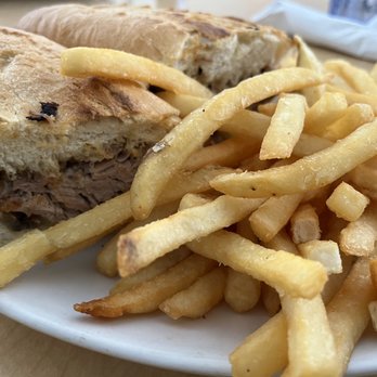 Versailles - Pan Con Lechon Sandwich - Cuban Near Me - Los Angeles, California Versailles - Pan Con Lechon Sandwich - Cuban Near Me - Los Angeles, California