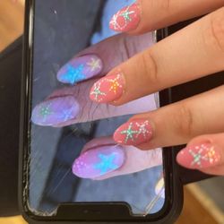 T T Nails