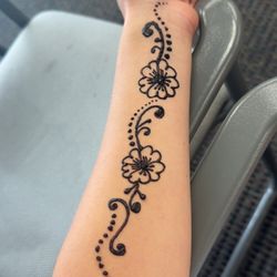 Beautiful henna!