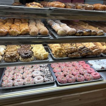 Stevenson Donuts & Bakery - Bakery selection - Donuts Near Me - Stevenson Ranch, California Stevenson Donuts & Bakery - Bakery selection - Donuts Near Me - Stevenson Ranch, California