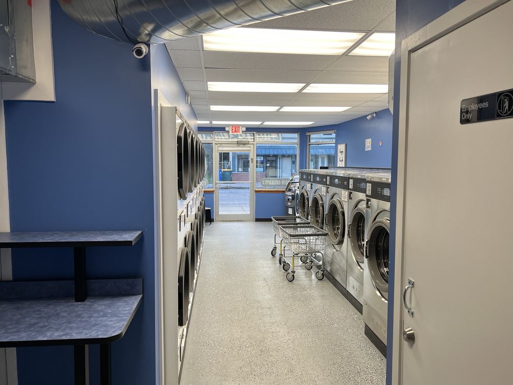 WILLIE’S WASH N GO LAUNDROMAT 649 Jefferson Ave, Rochester, New York