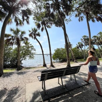 Abercrombie Park - Parks Near Me - St. Petersburg, Florida