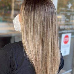 Exterior outside entrance of Hair Revolution - Balayage highlights & style by Tess - Houston, Texas Exterior outside entrance of Hair Revolution - Balayage highlights & style by Tess - Houston, Texas