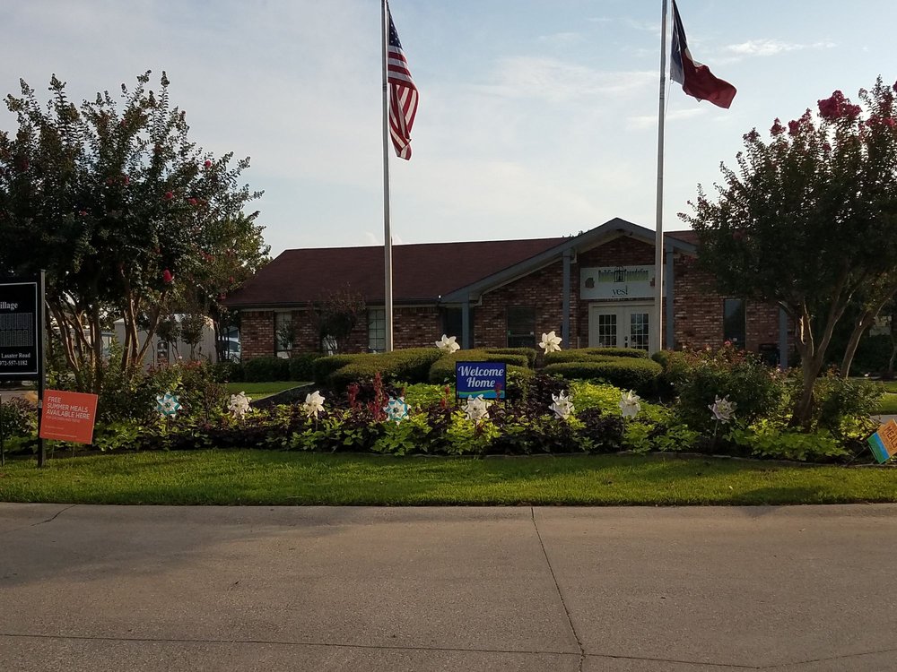 BROOKSIDE VILLAGE Updated September 2024 14900 Lasater Rd, Dallas