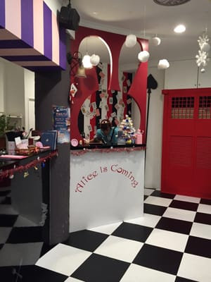 Alice Is Coming by null