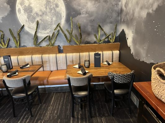 The Coyote Bar & Grill by null