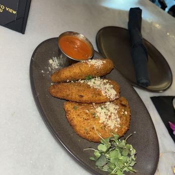 Fumée  - Mozzarella Sticks. - Cocktail Bars Near Me - Charlotte, North Carolina