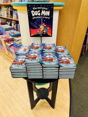 Barnes & Noble by null