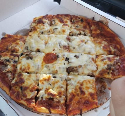 FASANO’S PIZZA - 22 Photos & 153 Reviews - Pizza - 8351 S Roberts Rd ...