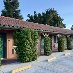 Turlock Inn