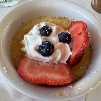 Libbey's Coastal Kitchen and Cocktails - Crème brulee - New American Near Me - Stevensville, Maryland Libbey's Coastal Kitchen and Cocktails - Crème brulee - New American Near Me - Stevensville, Maryland