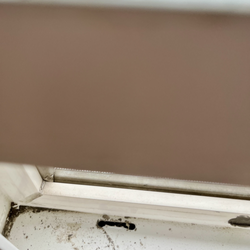 Rafas House Cleaning - Dirty window track, left untouched after the cleaning.