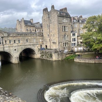 Pulteney Bridge - What a sight - Landmarks & Historical Buildings Near Me - Bath, BAS