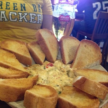 Carbone's Bar & Grill - Artichoke dip and Stella. 10/10 ridiculous portions and delicious. - Pizza Near Me - Lakeville, Minnesota Carbone's Bar & Grill - Artichoke dip and Stella. 10/10 ridiculous portions and delicious. - Pizza Near Me - Lakeville, Minnesota