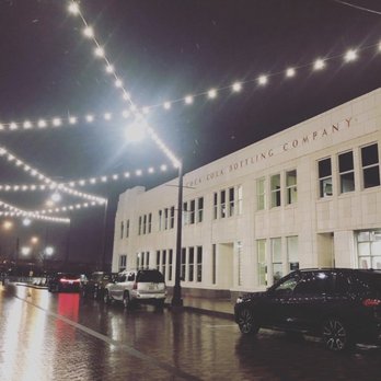 Bottleworks District - Hotels Near Me - Indianapolis, Indiana