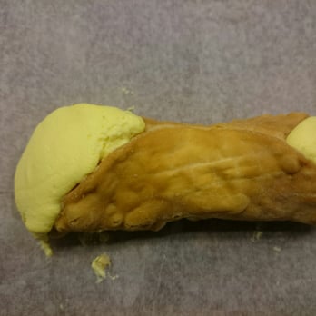 Mike's Pastry - Limoncello - Bakeries Near Me - Boston, Massachusetts