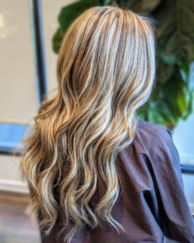 sapphire Sky Hair Studio Logo