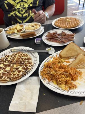 Waffle House by null