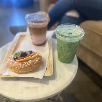 Varraco Coffee + Roasters - Coffee & Tea Near Me - Palm Desert, California Varraco Coffee + Roasters - Coffee & Tea Near Me - Palm Desert, California