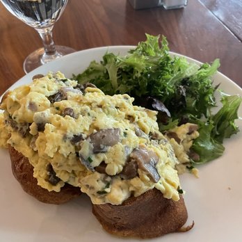 Sarabeth's - Breakfast & Brunch Near Me - New York, New York