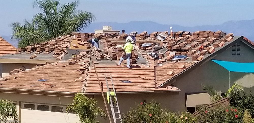 Slide of Davalos Roofing