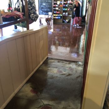 Kokee Lodge - Amazing art work on the FLOOR by local artist - Cocktail Bars Near Me - Waimea, Hawaii