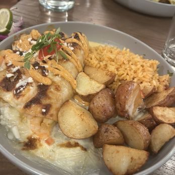 Taha Mexican Kitchen - Mexican Near Me - Kansas City, Missouri
