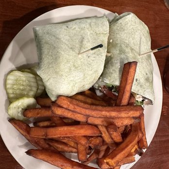 Glen Iris Inn - Bed & Breakfast Near Me - Castile, New York