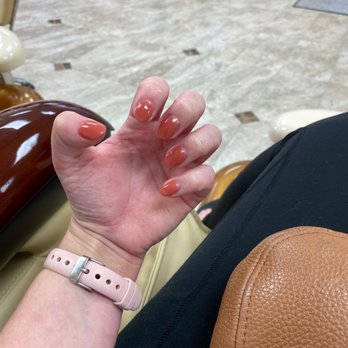 Luxury Spa & Nails - Nail Salons Near Me - Evansville, Indiana