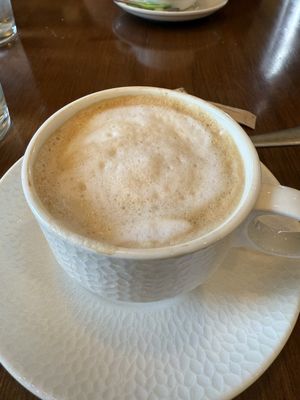 R Farmers' Market & Kitchen by null