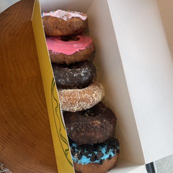 Lee's Donuts - Assorted cuz they were out of the original - Donuts Near Me - Langley, British Columbia Lee's Donuts - Assorted cuz they were out of the original - Donuts Near Me - Langley, British Columbia