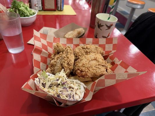 Zinnia’s Dinette by null